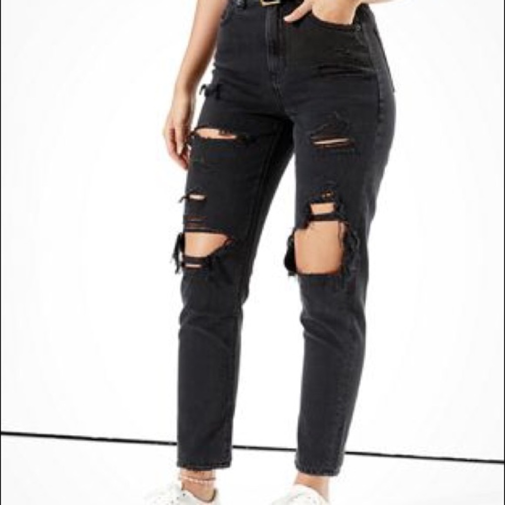 American Eagle Mom Jeans